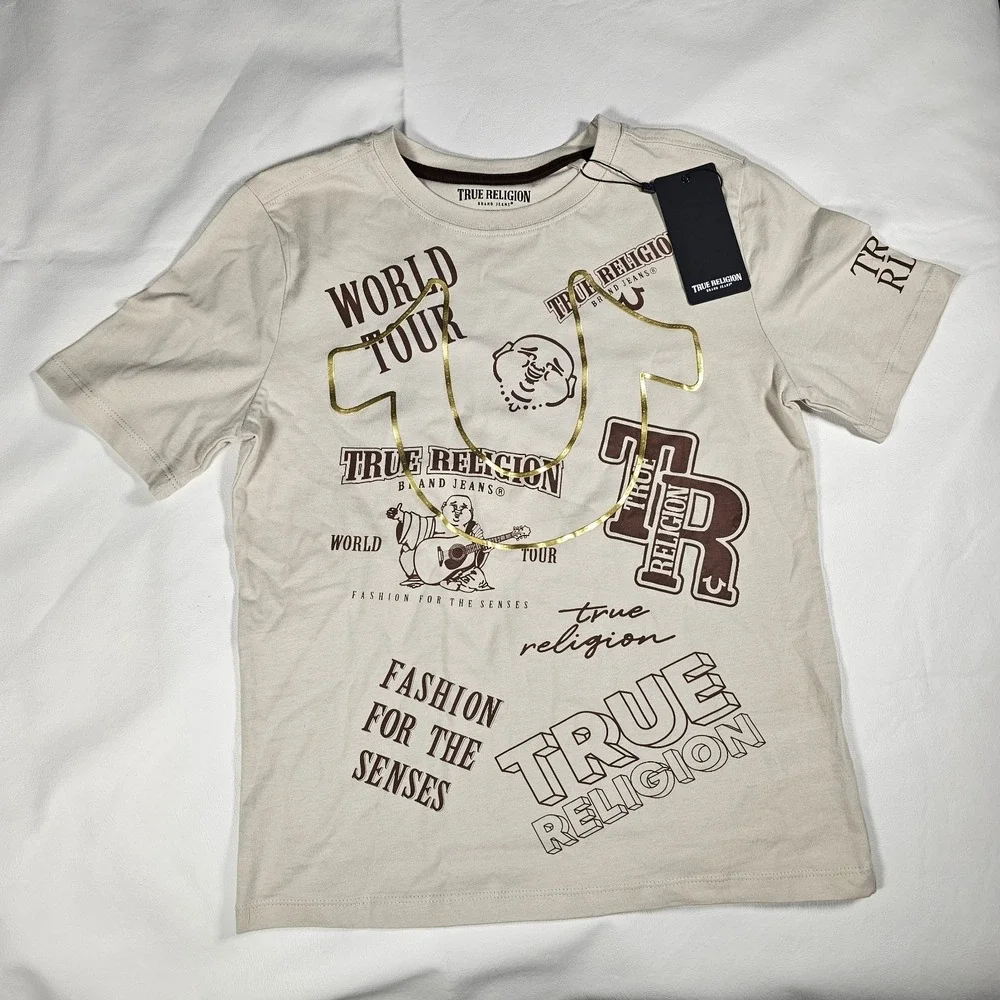 NWT True Religion Boys Medium Graphic T Shirt Beige Gold Logo World Tour